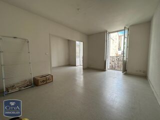  Appartement à louer 4 pièces 75 m²