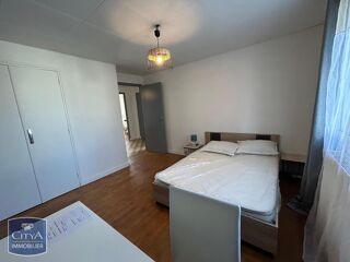  Appartement � louer 4 pi�ces 95 m�