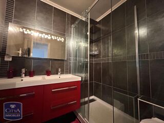  Appartement à louer 2 pièces 53 m²