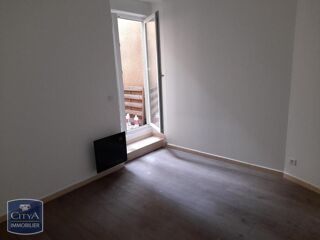  Appartement à louer 2 pièces 40 m²