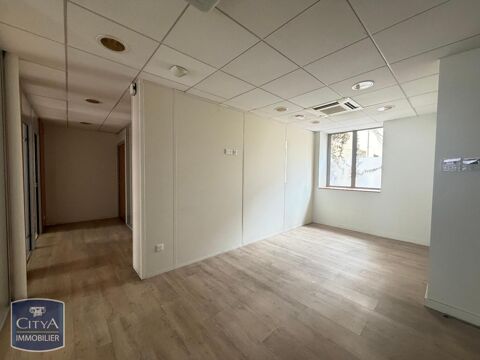 A LOUER Local commercial &agrave; Saint Etienne (42000) Ce l... 970 42000 Saint etienne
