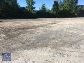  Terrain à louer 8500 m²