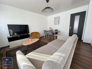  Appartement à louer 4 pièces 65 m²