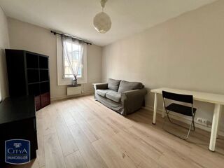  Appartement à louer 2 pièces 43 m²