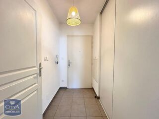  Appartement à louer 2 pièces 43 m²