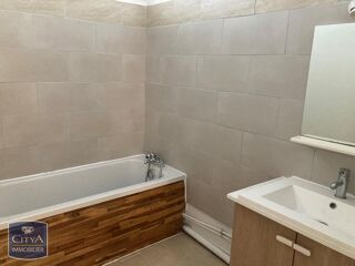  Appartement � louer 4 pi�ces 84 m�