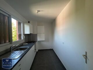  Appartement à louer 3 pièces 70 m²