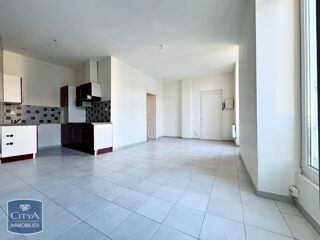 location Appartement - 2 pièce(s) - 40 m² Nîmes (30000)