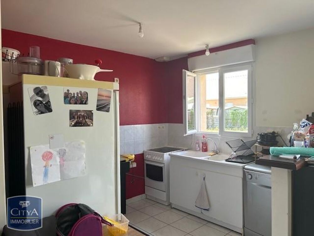 location Maison - 4 pièce(s) - 93 m² La Chapelle-d'Aligné (72300)
