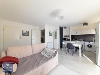  Appartement à louer 2 pièces 45 m²