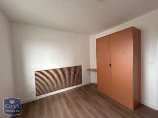  Appartement à louer 4 pièces 95 m²