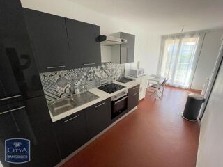  Appartement à louer 4 pièces 87 m²