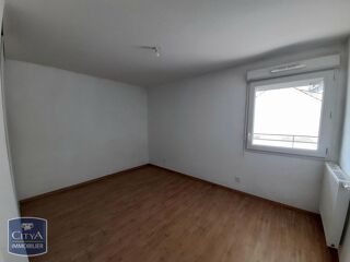  Appartement à louer 3 pièces 64 m²