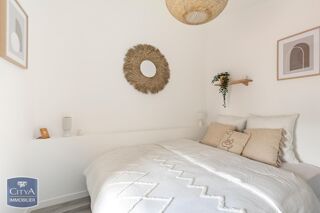  Appartement à louer 2 pièces 33 m²