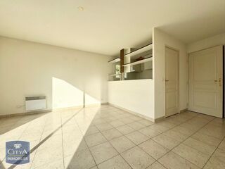  Appartement à louer 2 pièces 45 m²