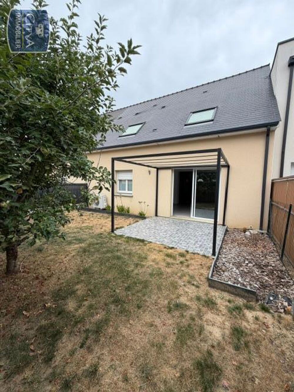 location Maison - 4 pièce(s) - 92 m² Allonnes (72700)