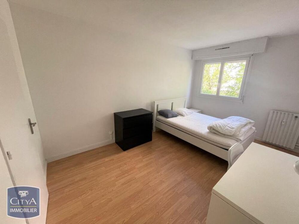 EXCLUSIVITÉ - DERNIER ÉTAGE En location : découvrez cet ....