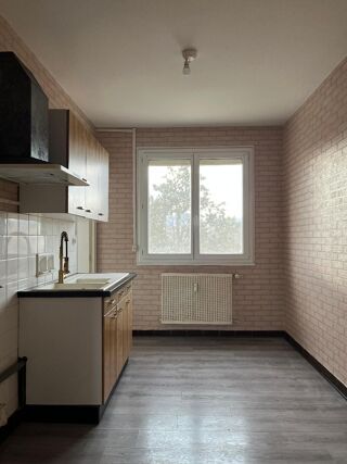  Appartement � louer 4 pi�ces 89 m�