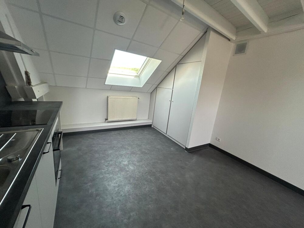 location Appartement - 5 pièce(s) - 92 m² Colombier-Fontaine (25260)