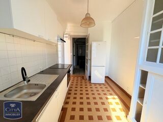  Appartement à louer 3 pièces 67 m²