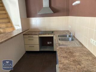  Appartement à louer 3 pièces 75 m²