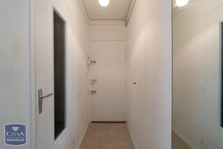  Appartement à louer 2 pièces 43 m²