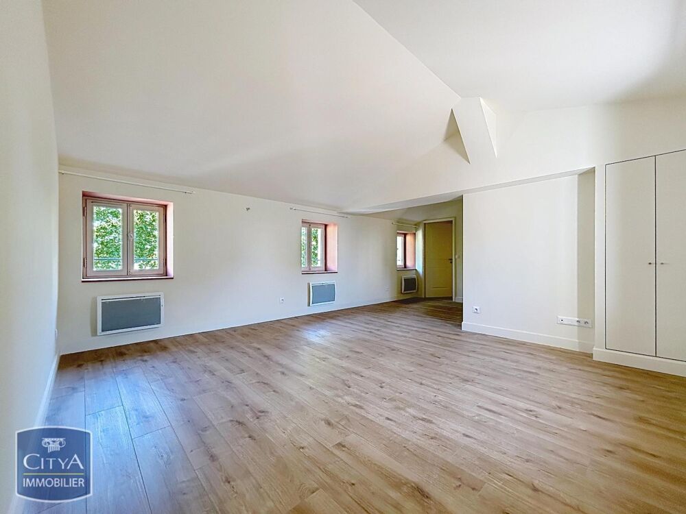 EXCLUSIVITE - A LOUER - NIMES - APPARTEMENT 4 PIECES REN....