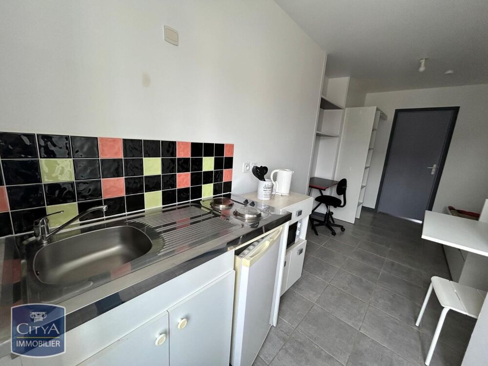 location Appartement - 1 pièce(s) - 15 m² Laval (53000)