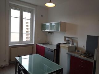  Appartement à louer 110 m²