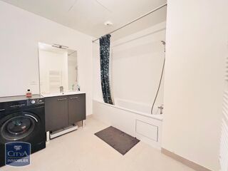  Appartement à louer 3 pièces 70 m²