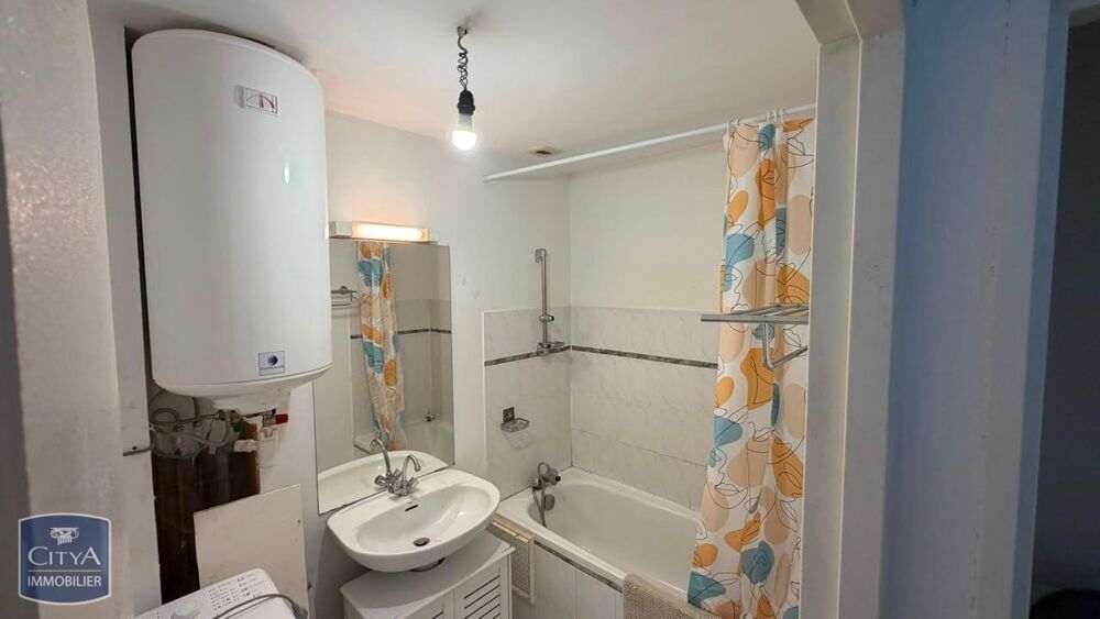 location Appartement - 2 pièce(s) - 42 m² Saint-Pierre (97410)