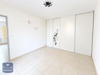 location Appartement - 2 pièce(s) - 43 m² Fos-sur-Mer (13270)