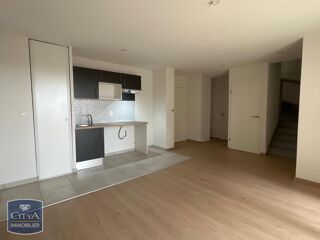  Appartement à louer 3 pièces 66 m²