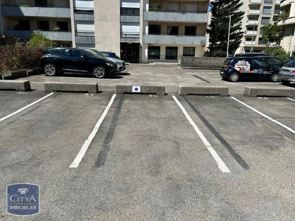 location Parking / Garage Lyon 6