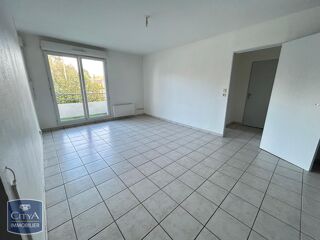  Appartement à louer 2 pièces 45 m²
