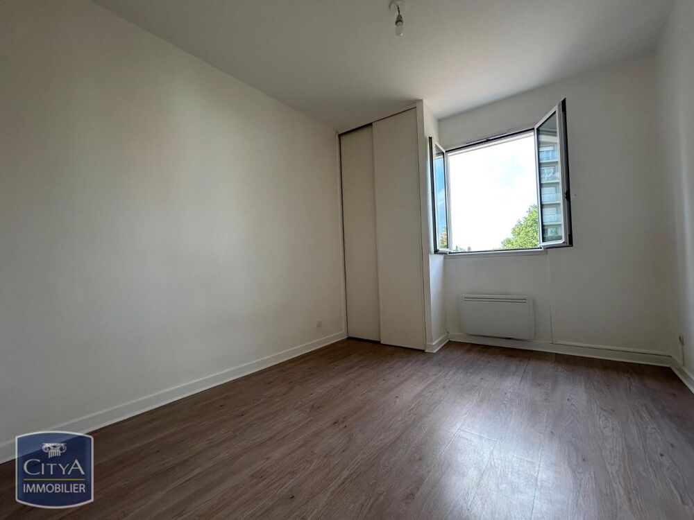 location Appartement - 2 pièce(s) - 51 m² Niort (79000)