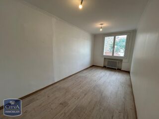  Appartement à louer 3 pièces 57 m²