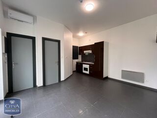  Appartement à louer 1 pièce 28 m²