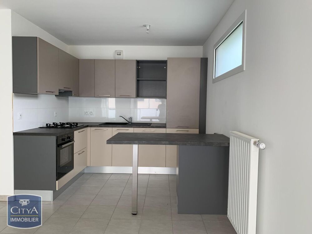 location Appartement - 4 pièce(s) - 80 m² Villefranche-sur-Saône (69400)