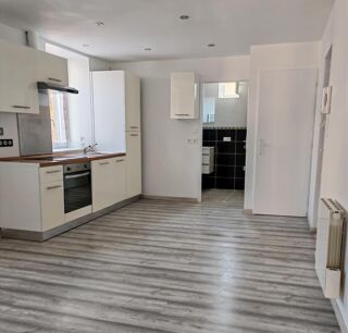  Appartement à louer 3 pièces 53 m²