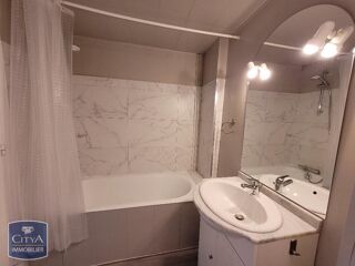  Appartement à louer 2 pièces 49 m²
