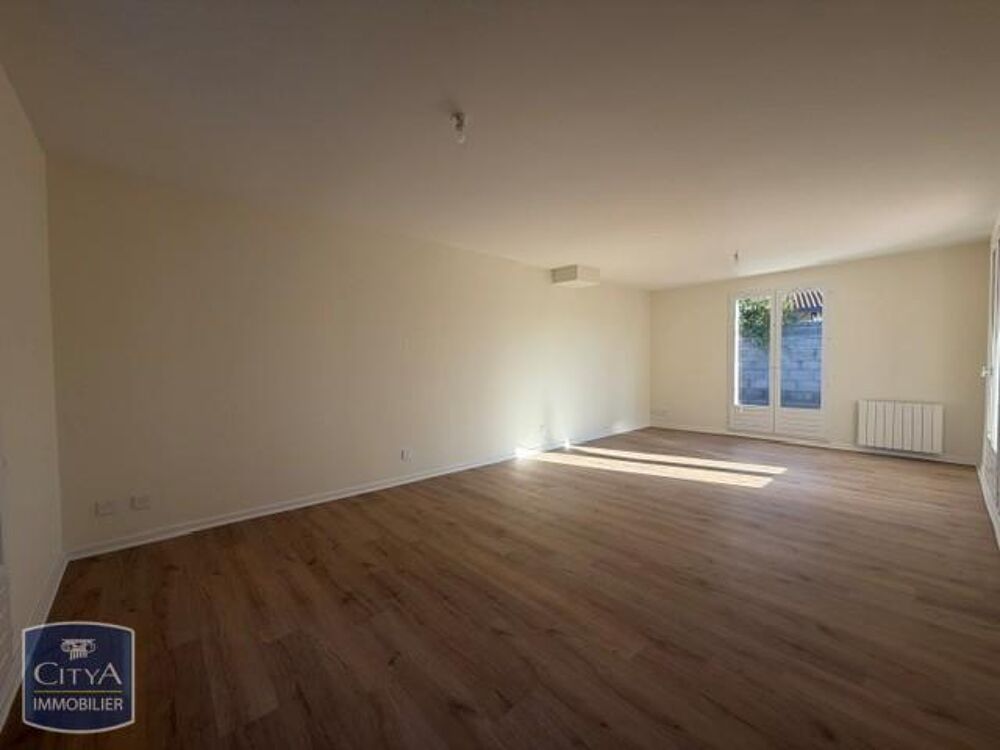 location Maison - 3 pièce(s) - 90 m² Pont-de-Veyle (01290)