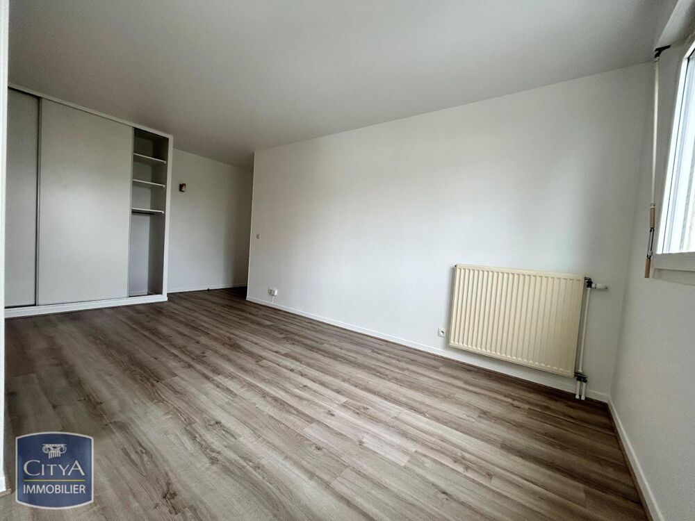 location Appartement - 1 pièce(s) - 31 m² Champs-sur-Marne (77420)