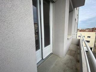  Appartement � louer 4 pi�ces 132 m�