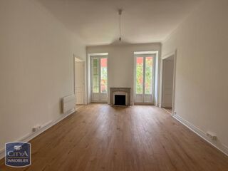  Appartement à louer 4 pièces 90 m²