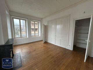  Appartement � louer 4 pi�ces 114 m�
