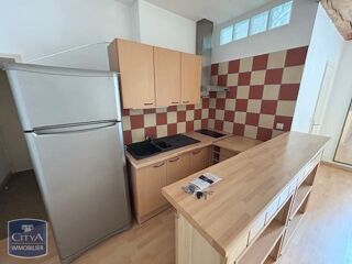  Appartement à louer 1 pièce 28 m²