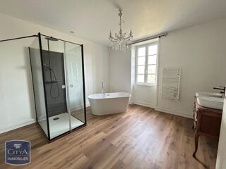  Maison à louer 4 pièces 126 m²