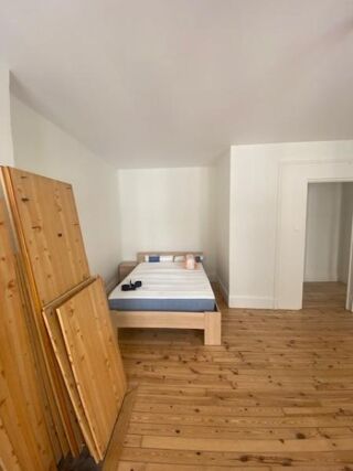  Appartement à louer 3 pièces 79 m²