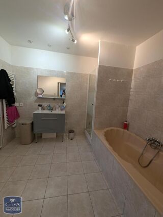  Maison à louer 3 pièces 72 m²